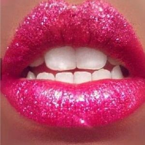 Meet your Posher, Danyelle